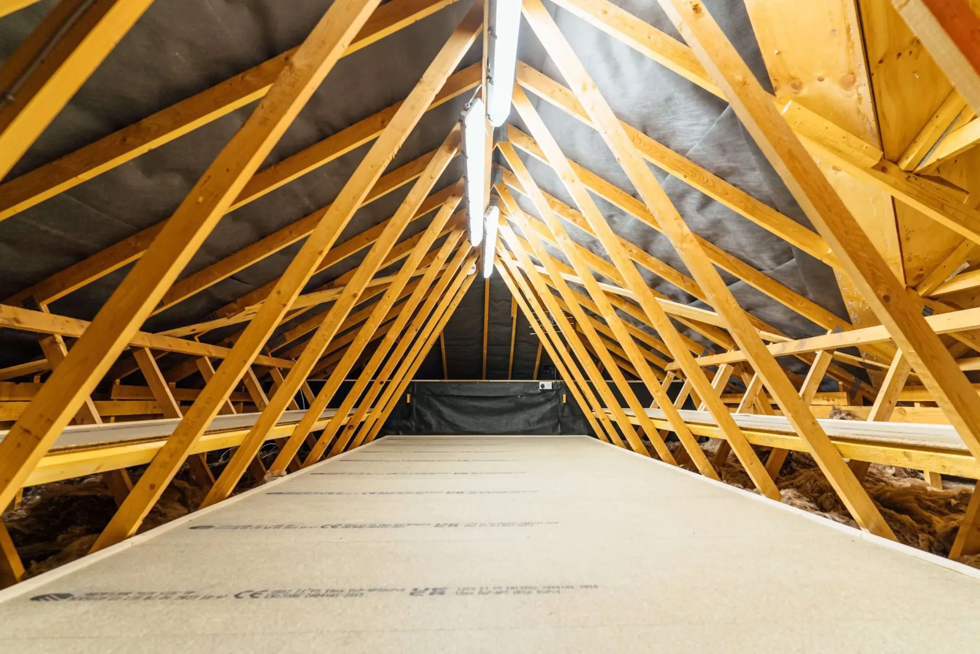 How to choose the right loft boarding company